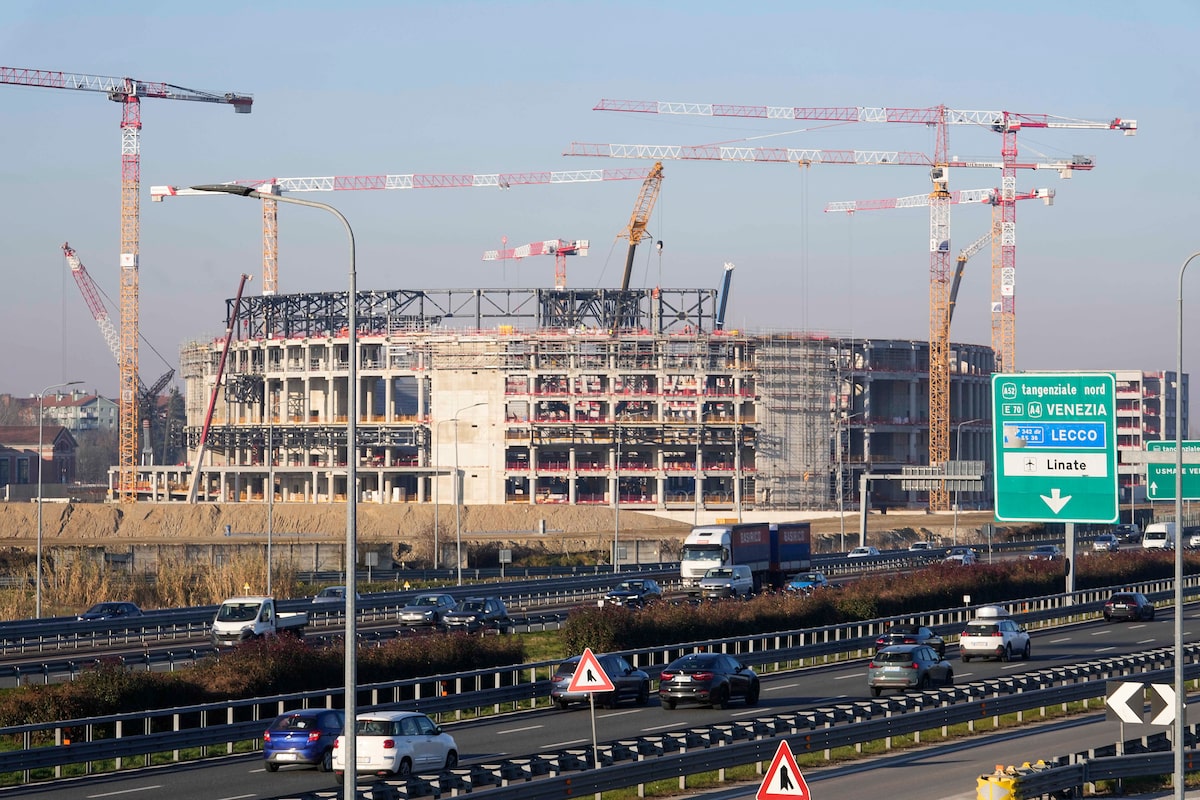 Construction delays could see NHL players competing on untested ice at Olympics