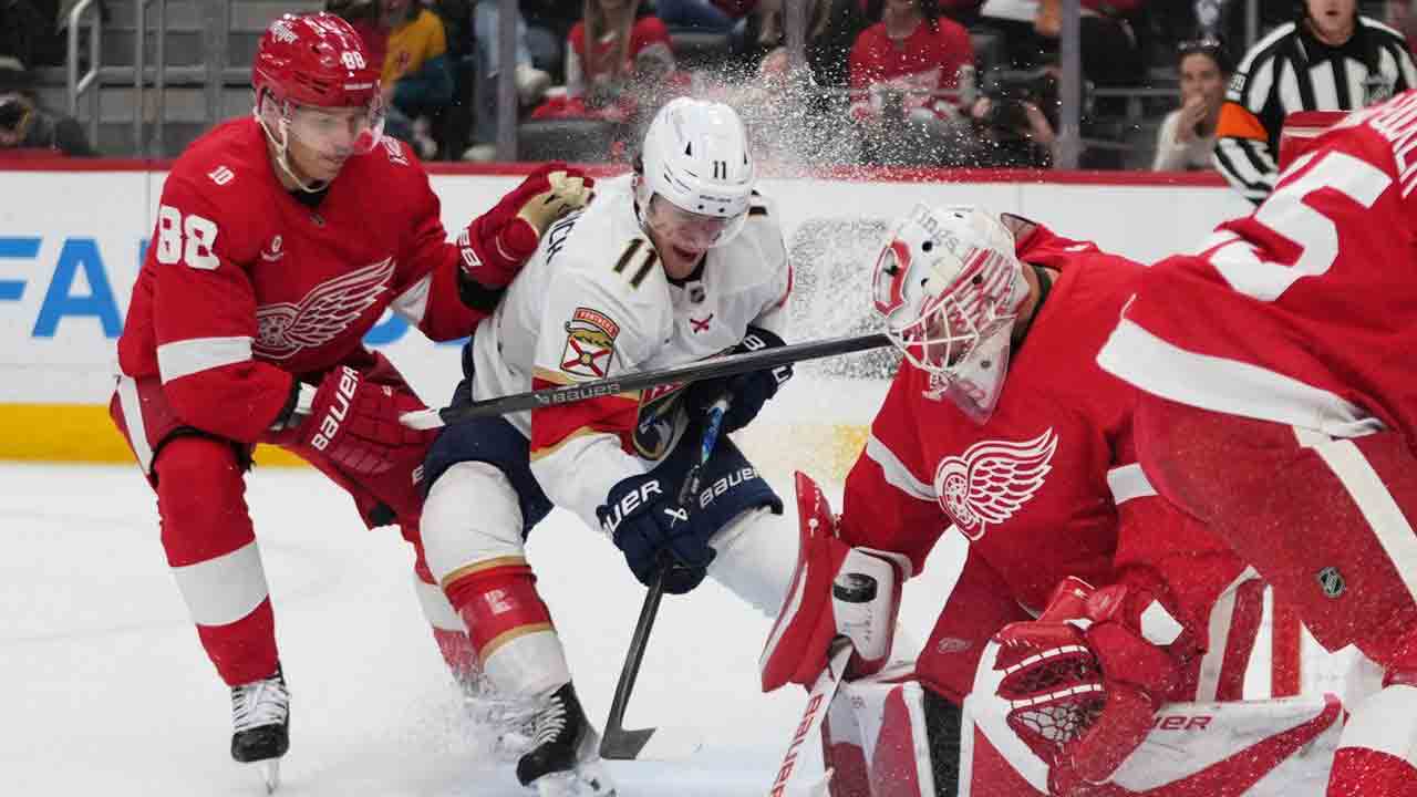 Appleton scores twice as Red Wings beat Panthers to extend win streak