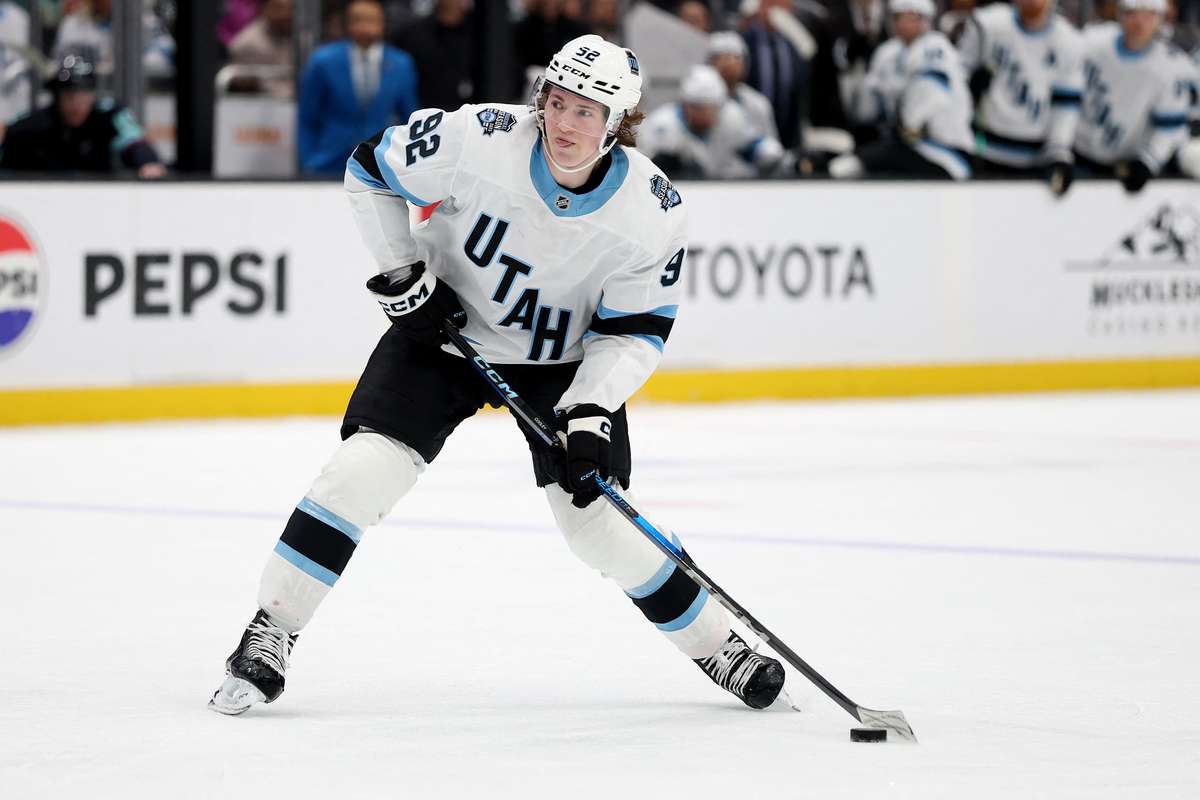 Logan Cooley signs eight-year, million contract extension with Utah Mammoth