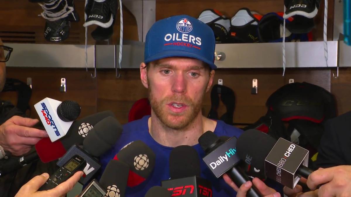 Click to play video: 'McDavid and Walman sign extensions with Edmonton Oilers'