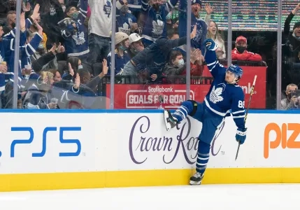 Nick Robertson of the Toronto Maple Leafs.