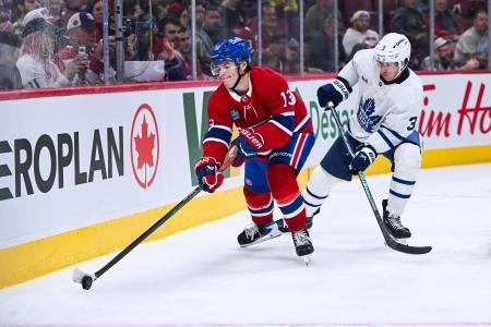 Henry Thrun in pre-season action for the Leafs