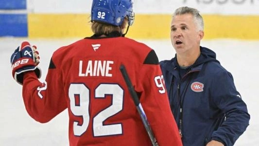 Photo of Patrik Laine and Martin St-Louis Photo of Patrik Laine and Martin St-Louis