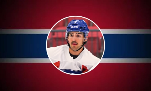 Photo of defenseman Jacob Dion