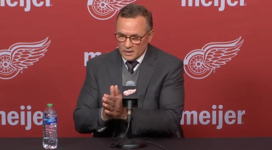 Steve Yzerman Detroit Red Wings