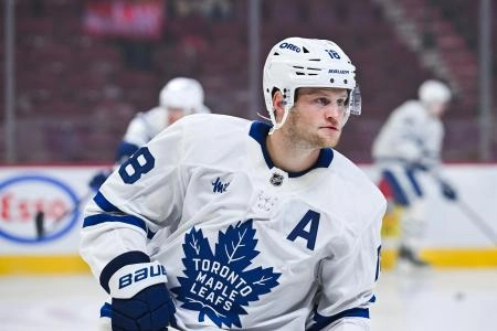 Sep 25, 2025; Montreal, Quebec, CAN; Toronto Maple Leafs forward Steven Lorentz (18) looks on during warm-up before the game against the Montreal Canadiens at Bell Centre. Mandatory Credit: David Kirouac-Imagn Images