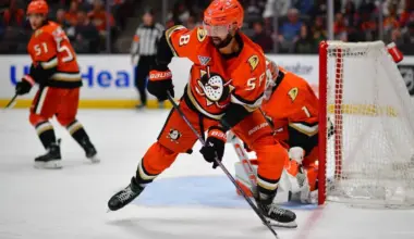 Vancouver Canucks' Free-Agent Target Ends NHL Career at Just 28 Years Old