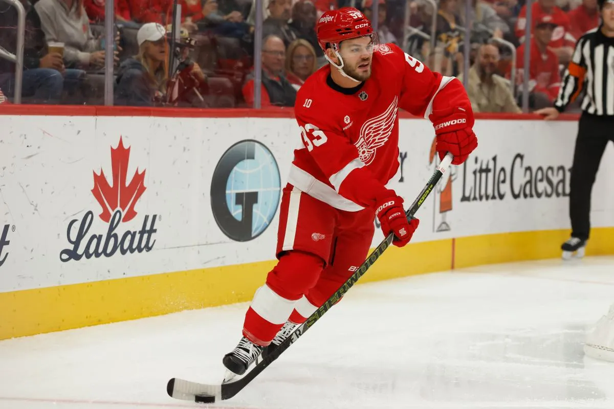 Red Wings players comment on stars lack of goal production so far this regular season