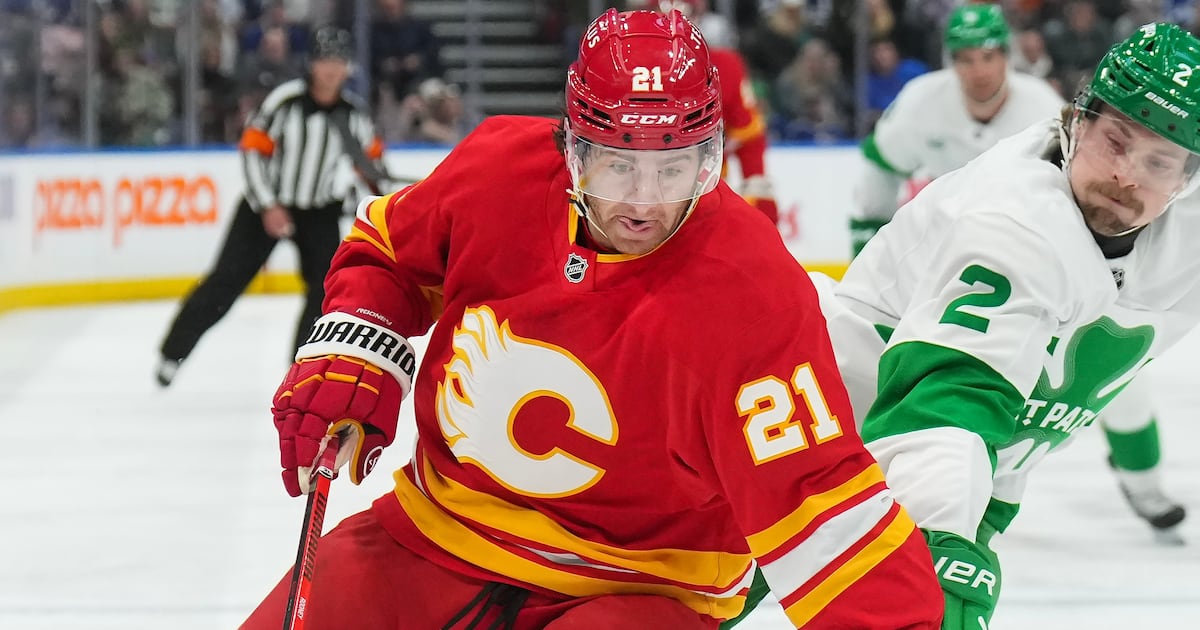 Utah Mammoth signs veteran F Kevin Rooney to one-year deal