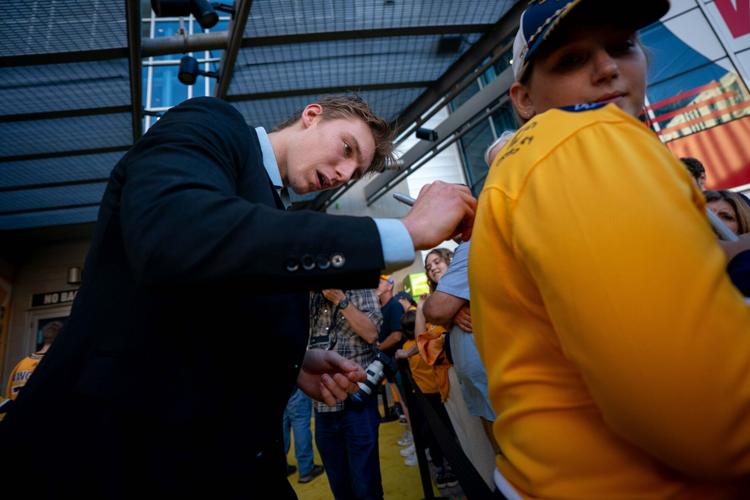 Nashville Predators Gold Walk