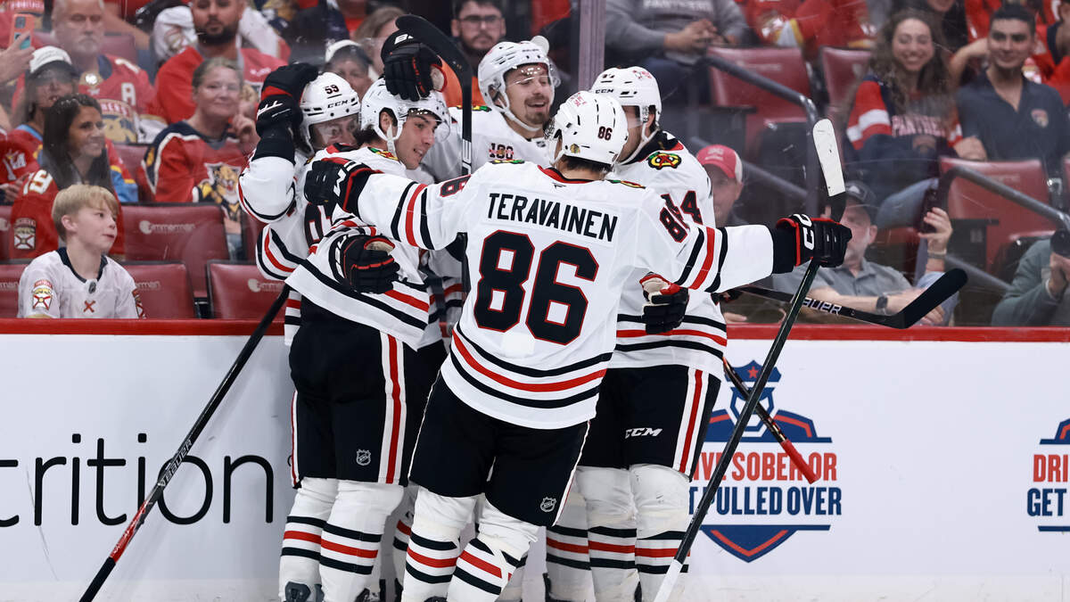 Mammoth vs. Blackhawks Prediction & Picks - Oct. 13