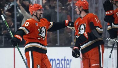 Chris Kreider's 2nd goal is the late tiebreaker in the Anaheim Ducks' 4-3 win over the Penguins |