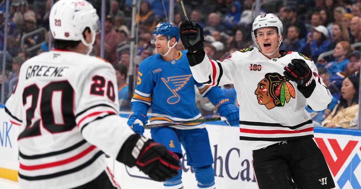 Reichel scores twice as the Blackhawks beat the Blues 8-3 while playing without Foligno | National Sports