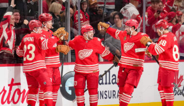 Lightning vs. Red Wings Prediction & Picks - Oct. 17