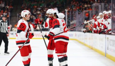 Seth Jarvis scores twice and the Carolina Hurricanes stay unbeaten, beating the Ducks 4-1 | National Sports