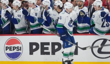 Boeser scores in 4th round of shootout to lift Canucks to 3-2 win over Blackhawks | Sports
