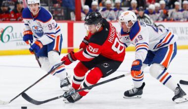 Jack Hughes scores 2 goals as the Devils win their 4th in a row by beating the Oilers 5-3 | Sports