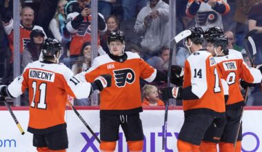 Tippett scores two goals as Flyers beat Kraken 5-2 | Sports