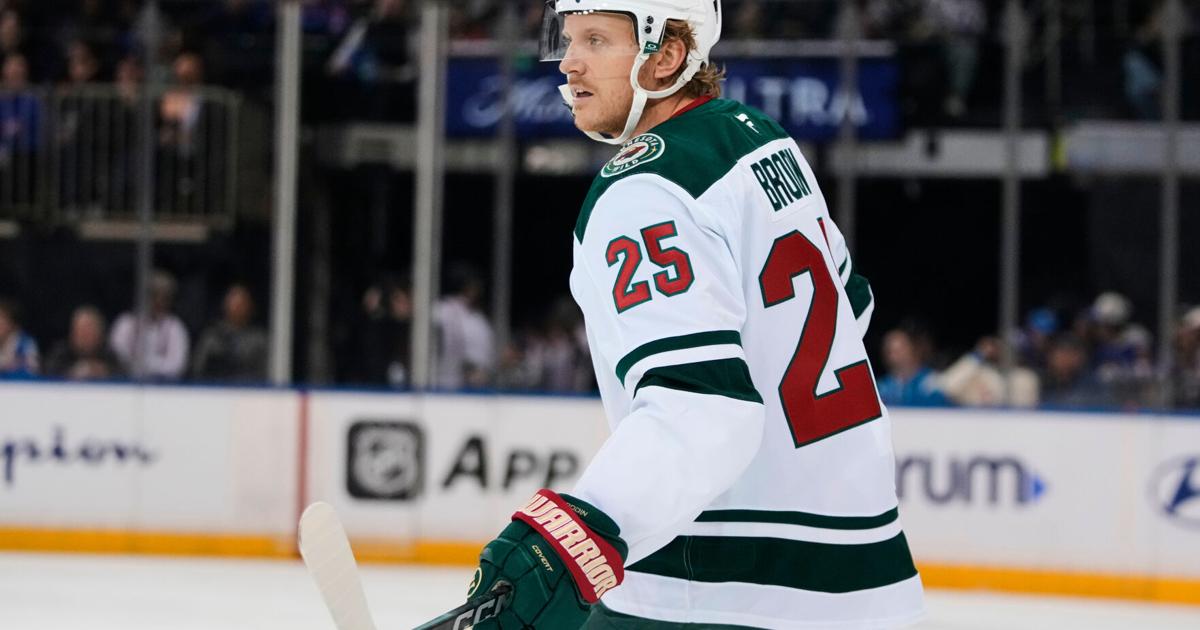 Yurov scores tiebreaking goal in 3rd period for first NHL goal as Wild beat Rangers 3-1 | National