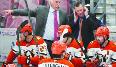 Ducks edge Panthers in SO in Quenneville’s return | Sports