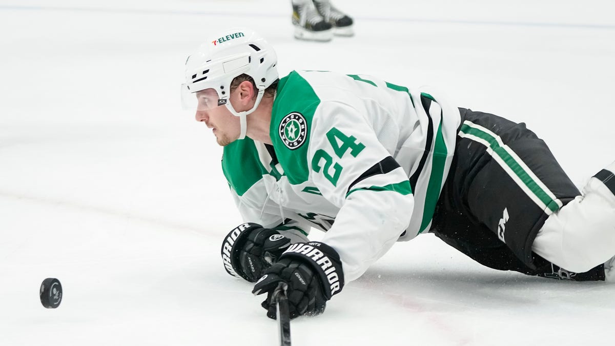 Columbus Blue Jackets goalie Elvis Merzlikins to start vs Dallas Stars