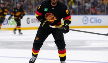 Evander Kane trends for the wrong reasons after Game 1 with Canucks