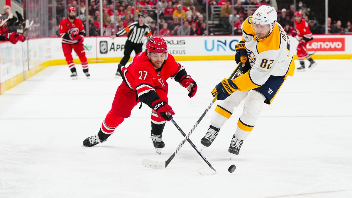Predators claim former 1st-round pick Tyson Jost from Hurricanes