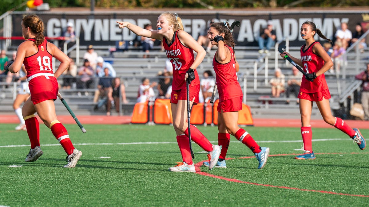 piaa district one field hockey playoff first-round matchups for bucks