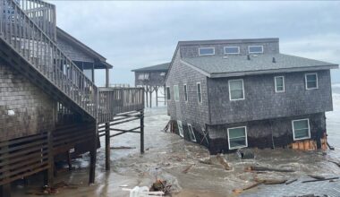 6 houses collapse as Imelda and Humberto slam North Carolina's coast