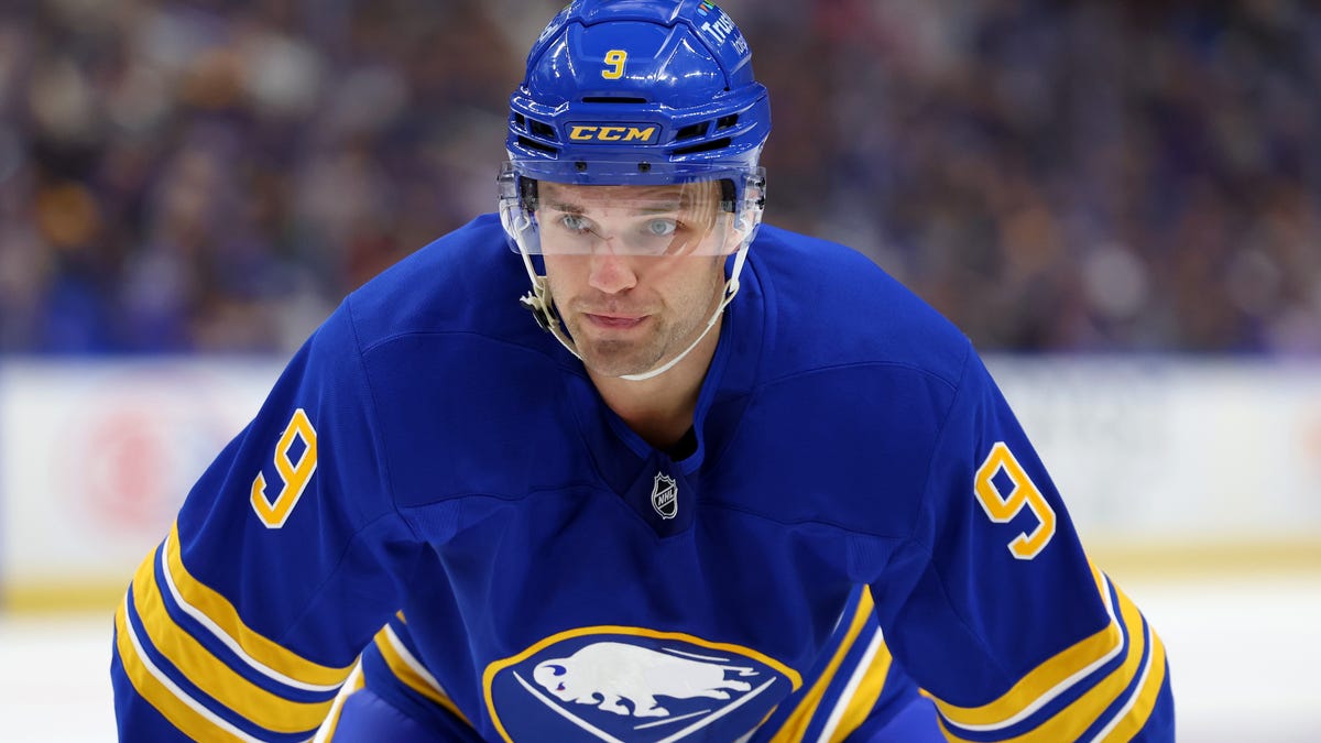 Latest on Buffalo Sabres forward