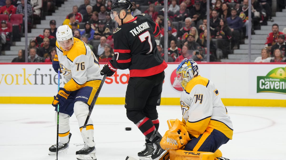 Predators Juuse Saros starts 2025-26 strong after rough season