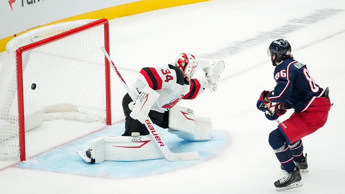 New Jersey Devils spoil Columbus Blue Jackets' home opener
