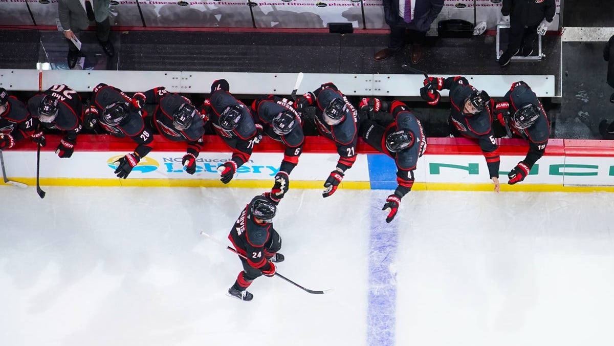 Carolina Hurricanes vs. Anaheim Ducks odds, tips and betting trends