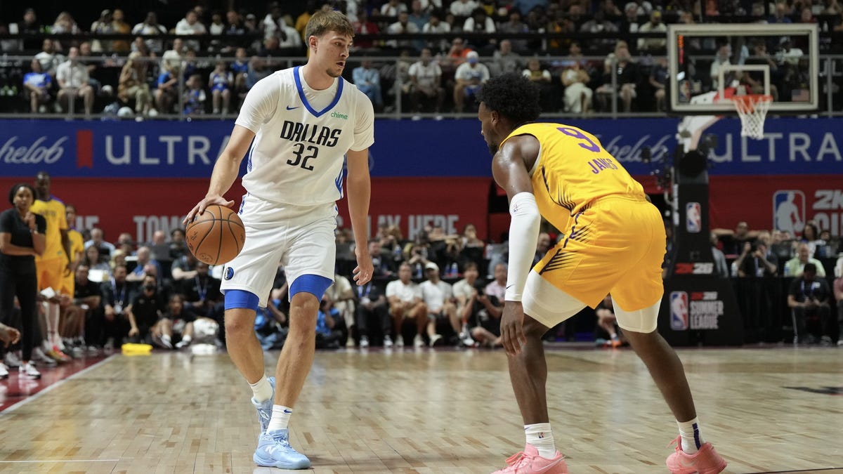 Cooper Flagg, Bronny James stats, results for Lakers-Mavericks game