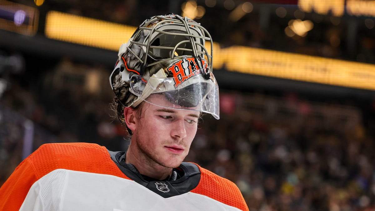 Golden Knights sign Carter Hart, hide behind 'core values' statement