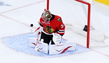 Blackhawks at Lightning odds, picks and predictions
