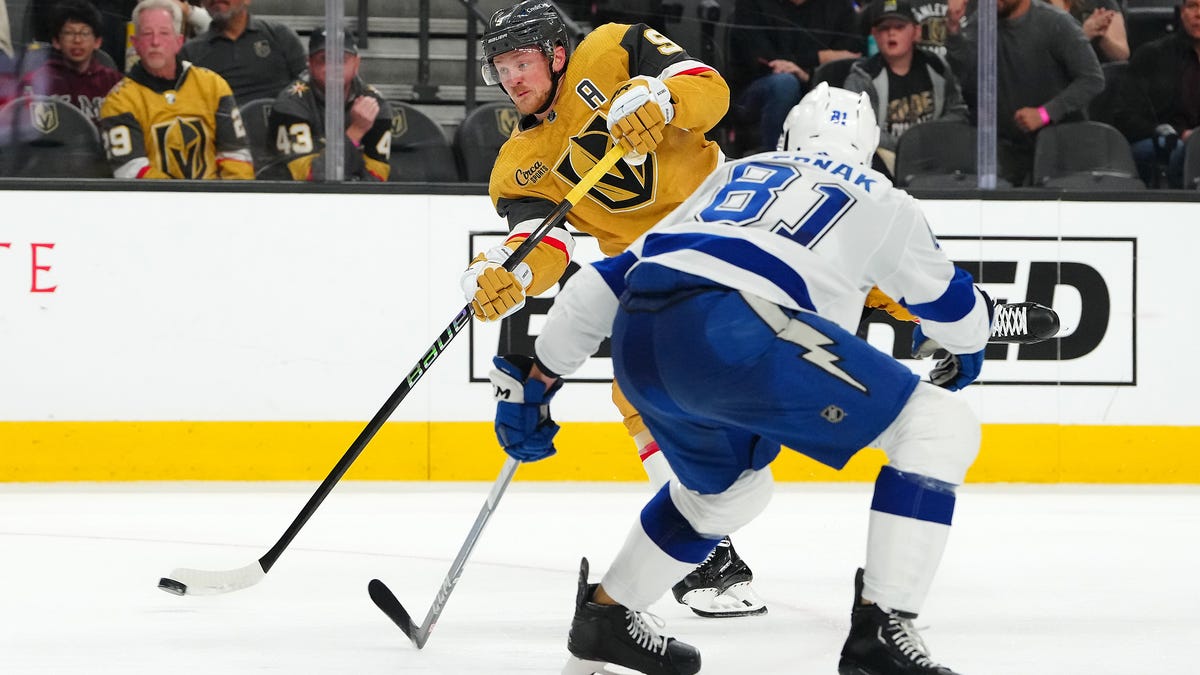 Golden Knights at Lightning odds, picks and predictions