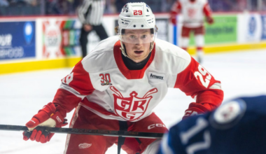Yzerman watches Danielson's AHL debut; Crosby hits 1,700 points
