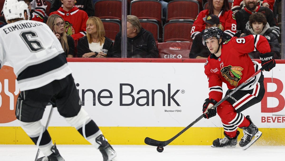 Ottawa Senators vs. Chicago Blackhawks odds, tips and betting trends