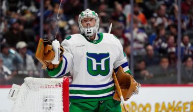 Golden Knights at Hurricanes odds, picks and predictions