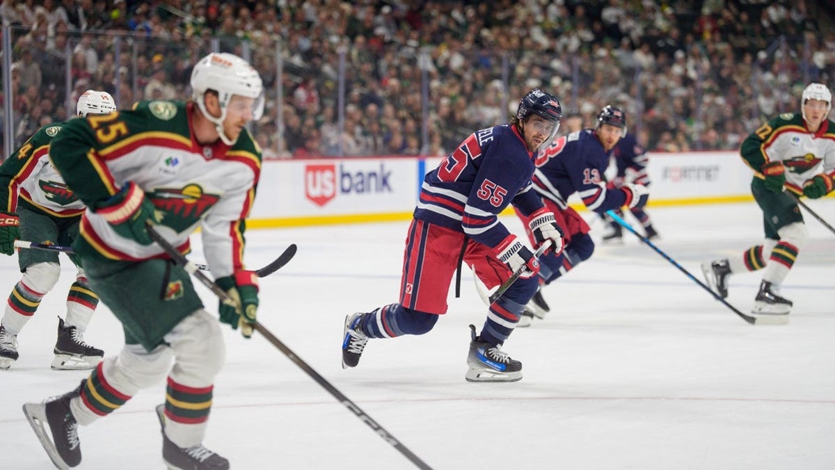 Winnipeg Jets vs. Chicago Blackhawks odds, tips and betting trends