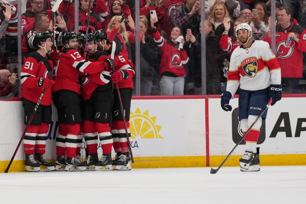 Stanley Cup champion Panthers not concerned by indifferent start to season – Trentonian