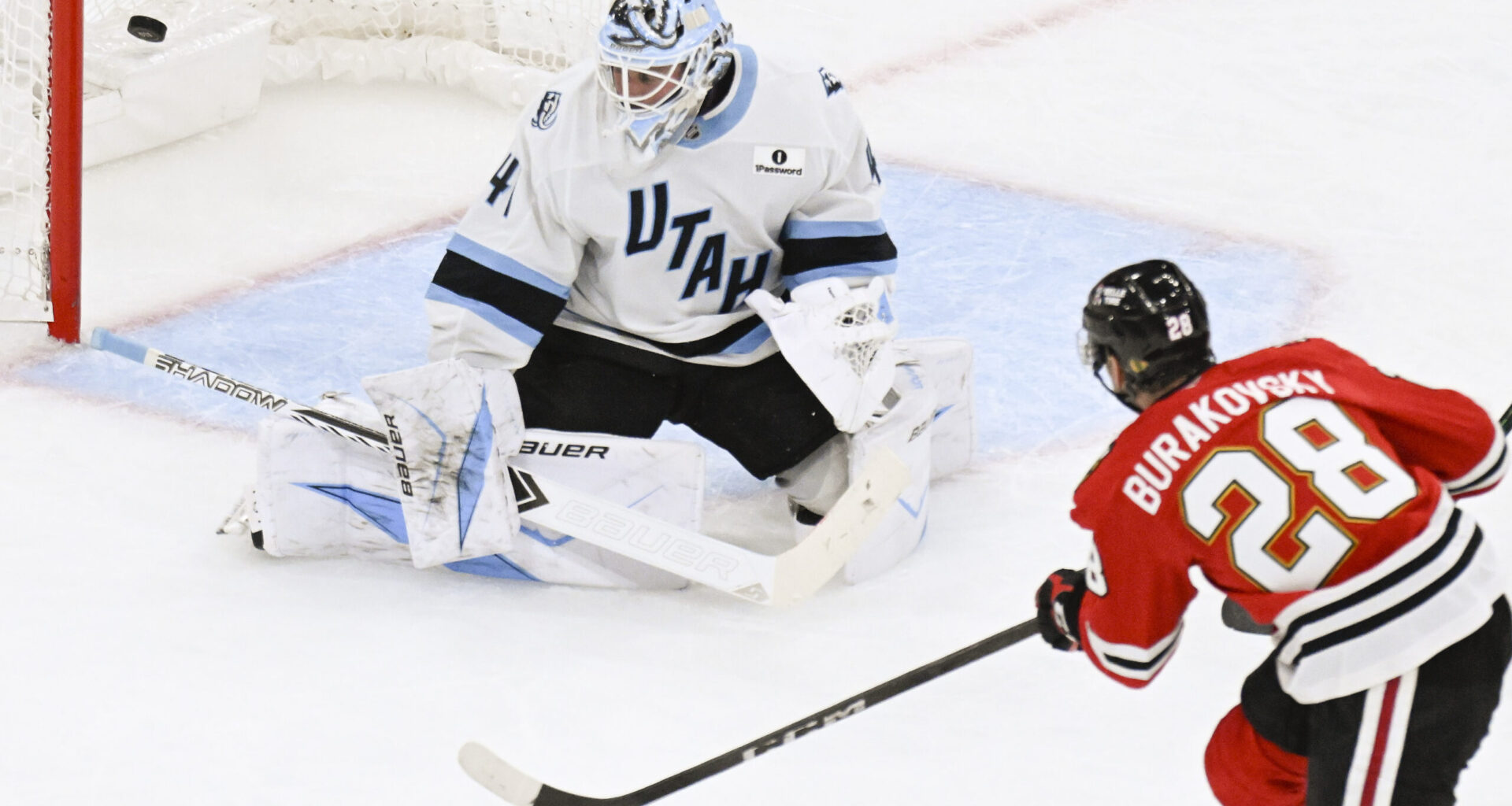 Blackhawks Finally Break Through with 3–1 Win Over Utah