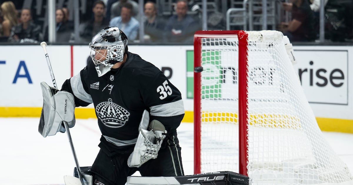 Skate of Thrones | Kings outmatched in frustrating opening-night loss to Avalanche – Annenberg Media