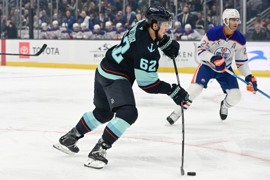 Three Takeaways - Kraken rally around Brandon Montour in emotional 3-2 win over Oilers