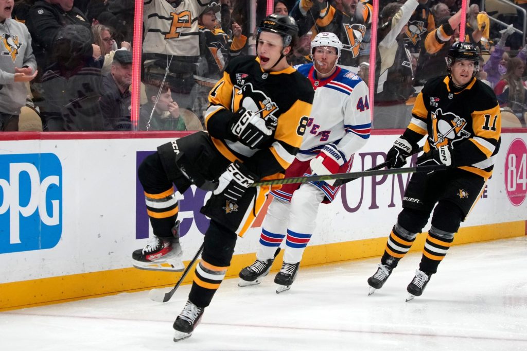 Pittsburgh Penguins' Ben Kindel learned from Sharks' Macklin Celebrini