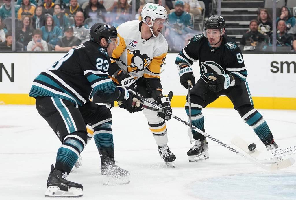 San Jose Sharks lose to Sidney Crosby, Pittsburgh Penguins, remain winless