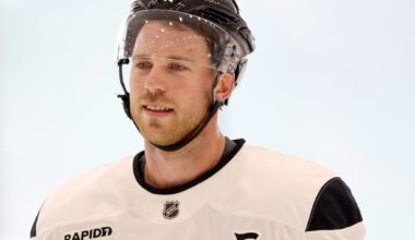 Bruins beat Rangers, 4-1, in preseason finale