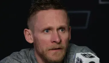 Why is Corey Perry not playing tonight for LA Kings vs Avalanche on 2025-26 NHL opening night?