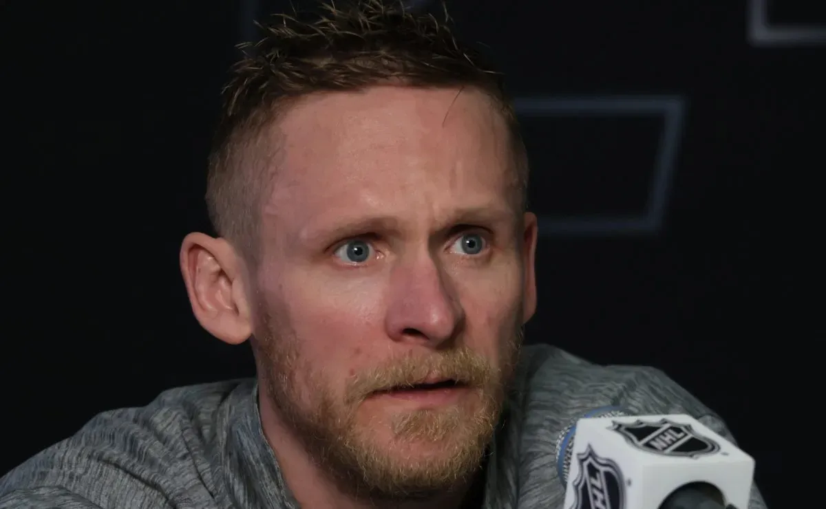 Why is Corey Perry not playing tonight for LA Kings vs Avalanche on 2025-26 NHL opening night?